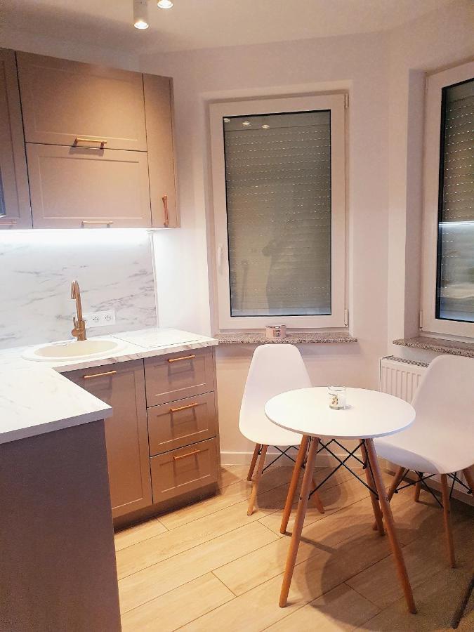 Apartament Beige Z Ogrodkiem Dziwnówek Extérieur photo