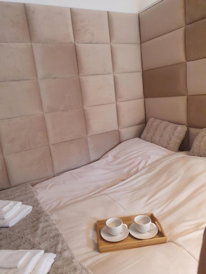Apartament Beige Z Ogrodkiem Dziwnówek Extérieur photo