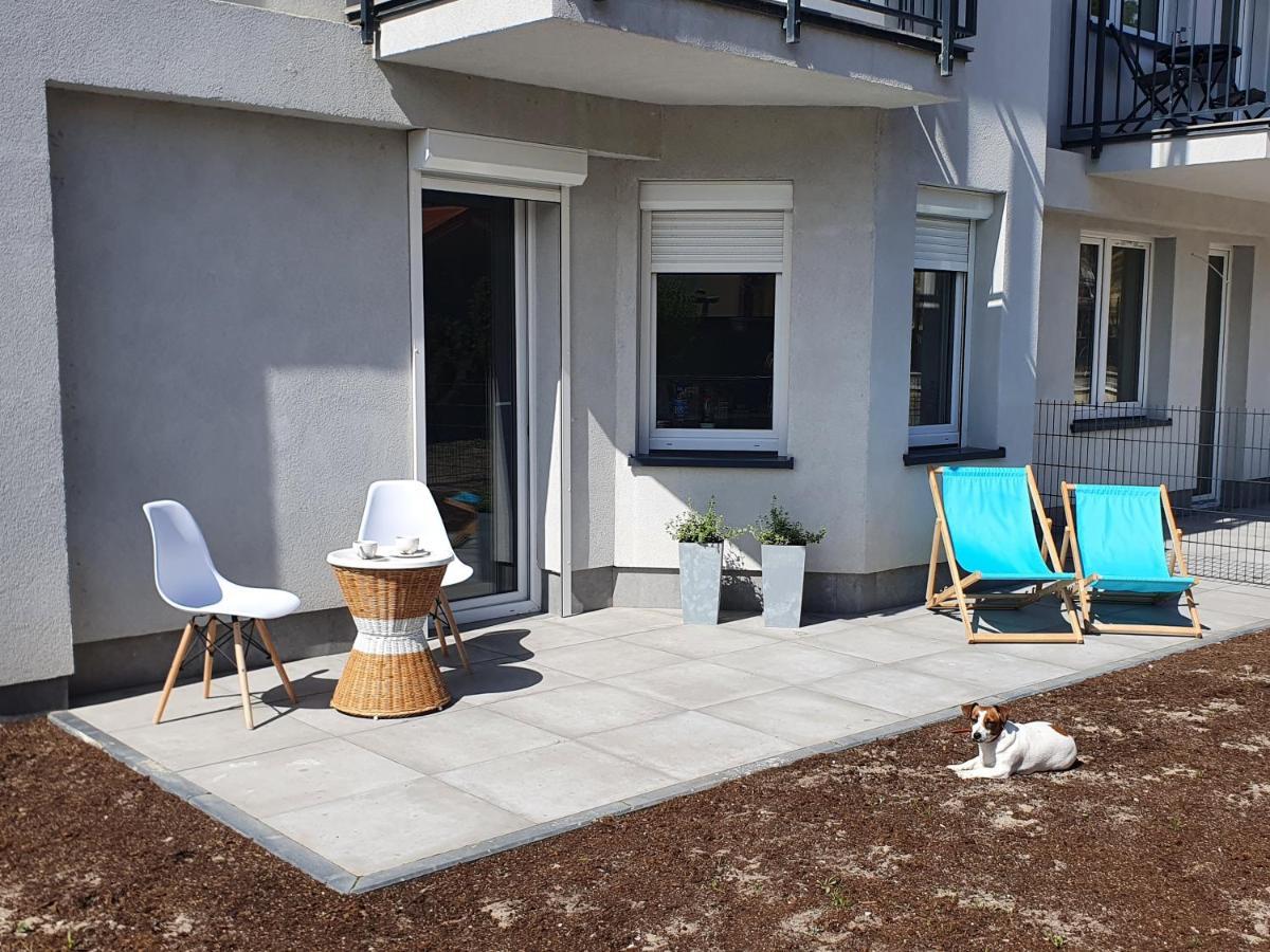 Apartament Beige Z Ogrodkiem Dziwnówek Extérieur photo